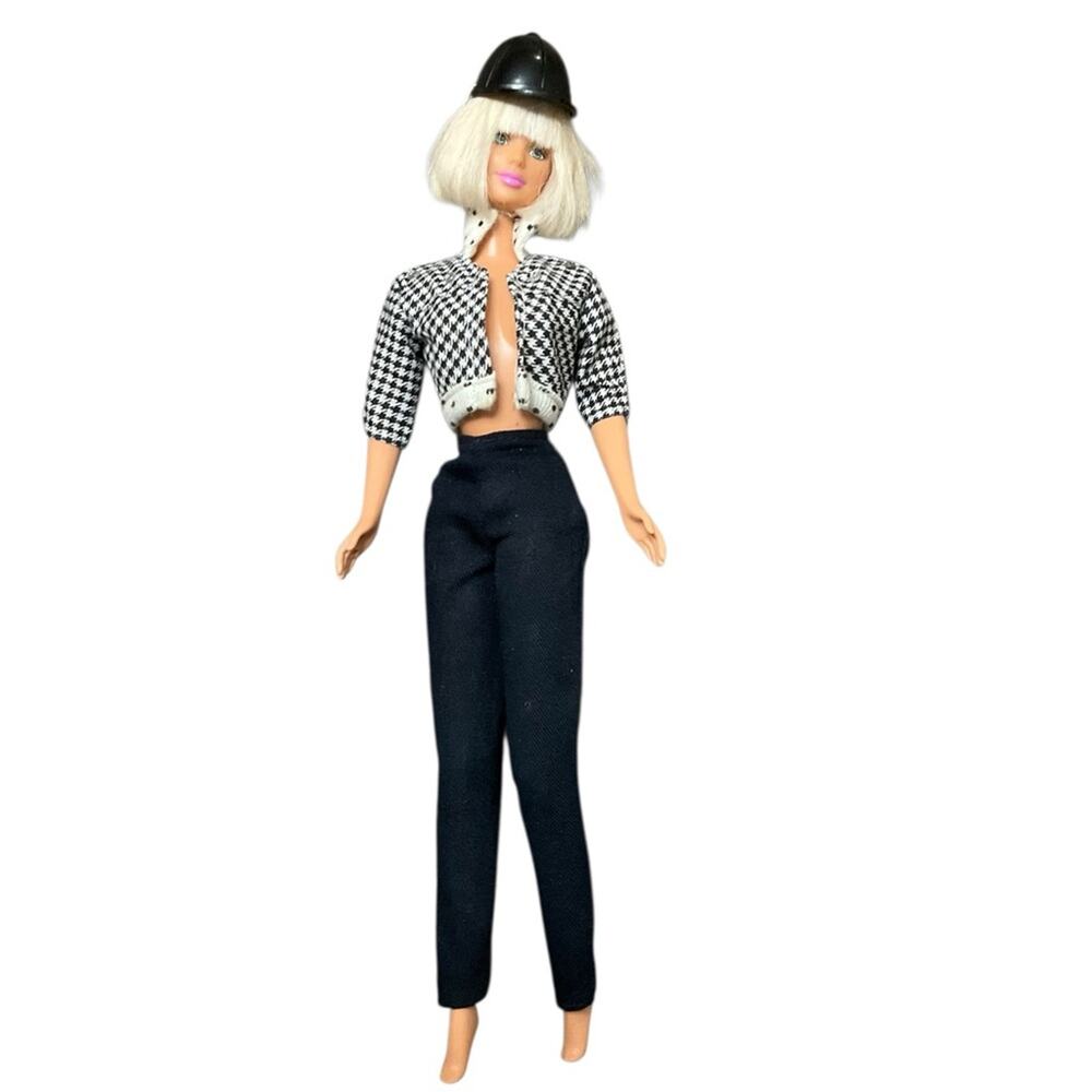Barbie Vintage Doll with Black and White Outfit EUC